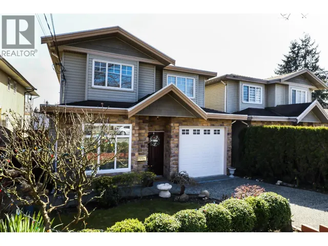 7448 17TH AVE AVENUE, Burnaby, British Columbia V3N1L4