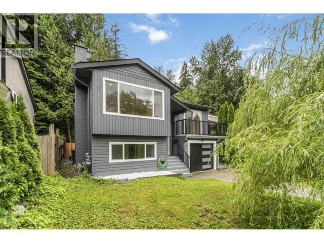 3228 SALT SPRING AVENUE, Coquitlam, British Columbia V3E1E9