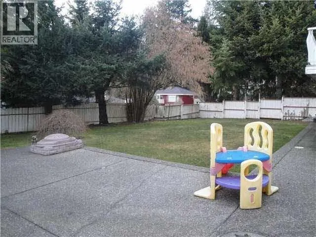 4497 CANTERBURY CRESCENT, North Vancouver, British Columbia V7R3N8