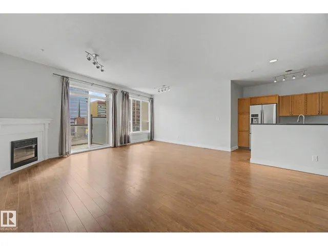 #411 10033 110 ST NW, Edmonton, Alberta T5K1J5