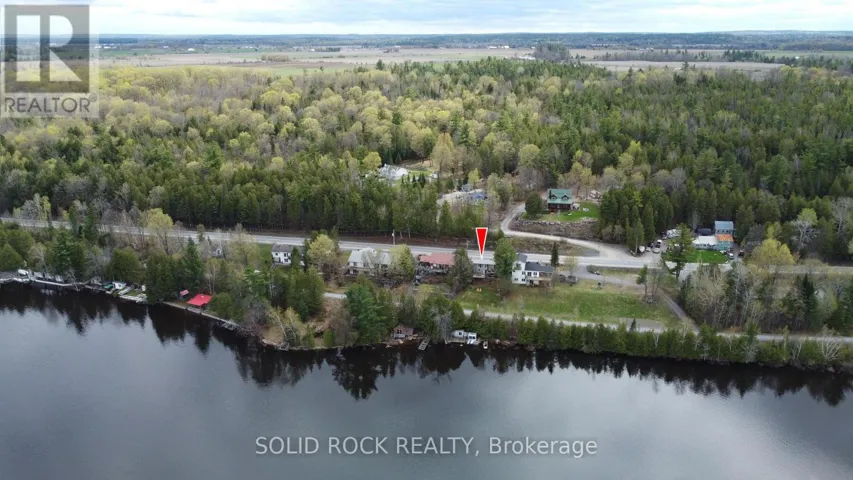 2496 RIVER ROAD, McNab/Braeside, Ontario K0A1G0