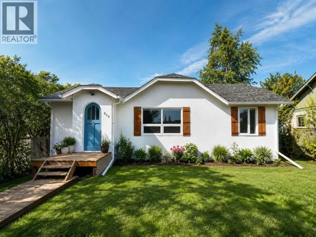 230 4 Avenue SE, High River, Alberta T1V1H4