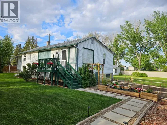 606 4 Street, Bassano, Alberta T0J0B0