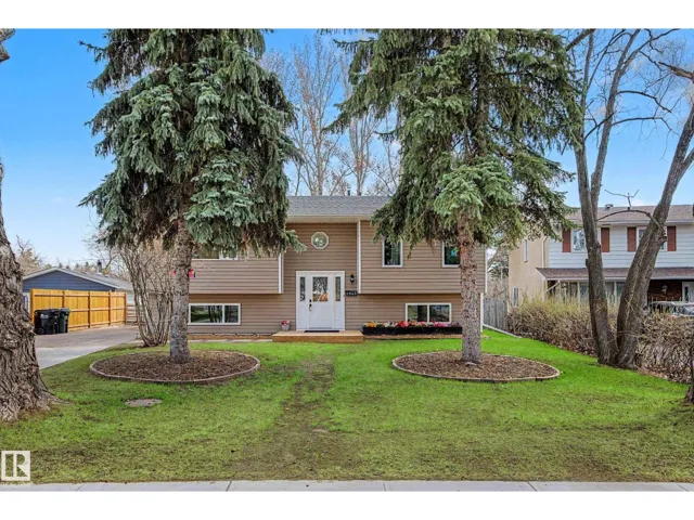 1945 GLENMORE AV, Sherwood Park, Alberta T8A0X6