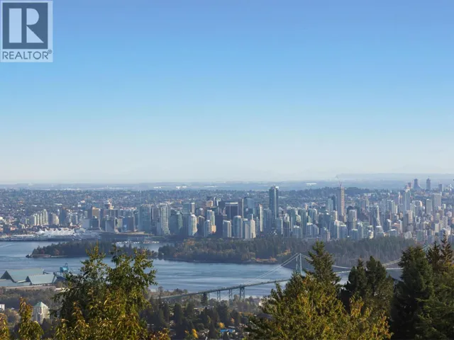 1565 VINSON CREEK ROAD, West Vancouver, British Columbia V7S2Y4