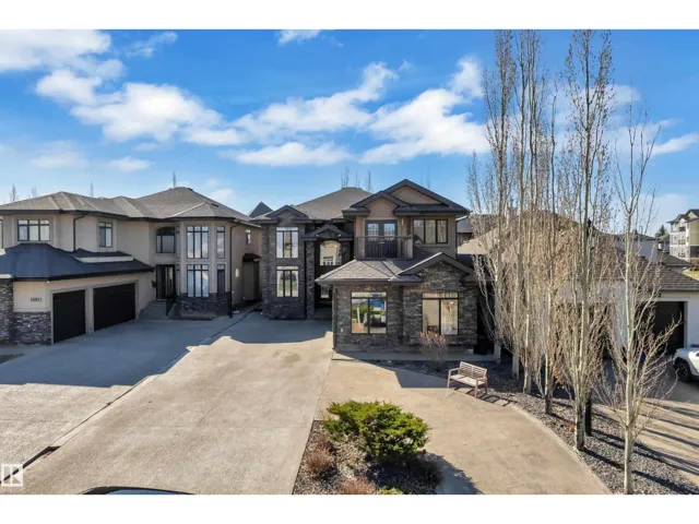 10915 175 AV NW, Edmonton, Alberta T5X0B7