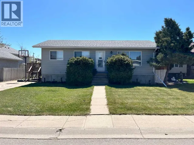 2119 17A Avenue, Coaldale, Alberta T1M1K3