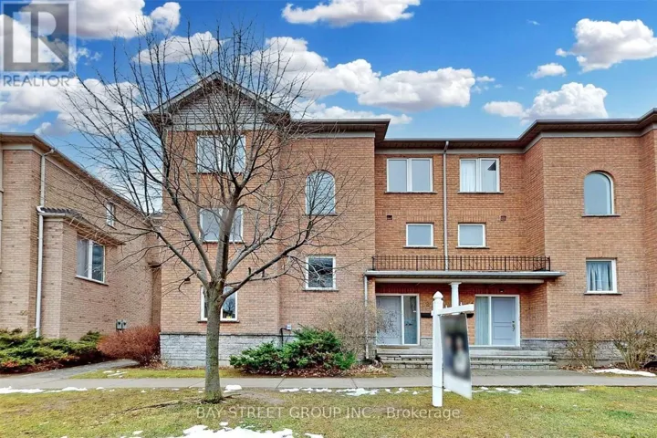 52 LEITCHCROFT CRESCENT, Markham (Commerce Valley), Ontario L3T7W1