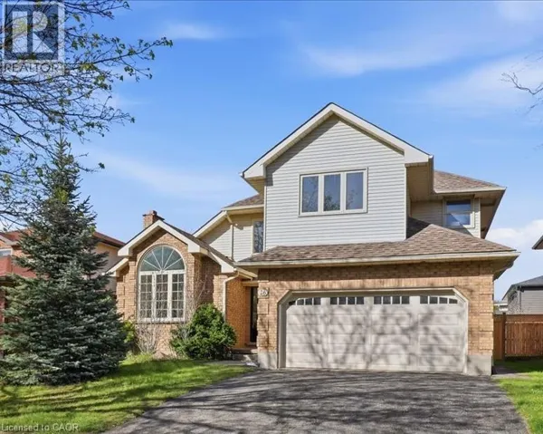 26 ROBERTSON Crescent, Kitchener, Ontario N2R1E3