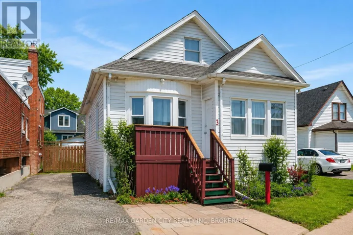 3 DELAWARE AVENUE, St. Catharines (Facer), Ontario L2M5L7