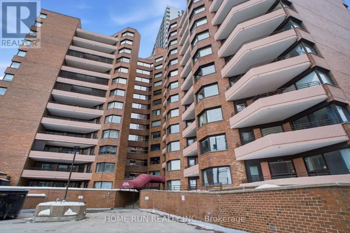 104 - 151 BAY STREET, Ottawa, Ontario K1R7T2