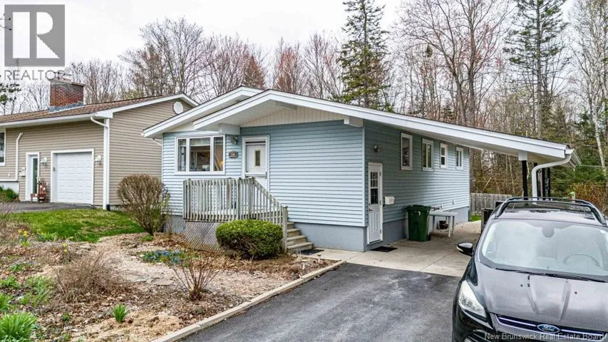 91 Vineland Street, Fredericton, New Brunswick E3A1W7