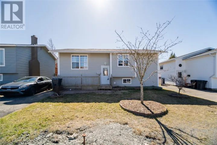 61 Wyatt Boulevard, Mount Pearl, Newfoundland & Labrador A1N3H8