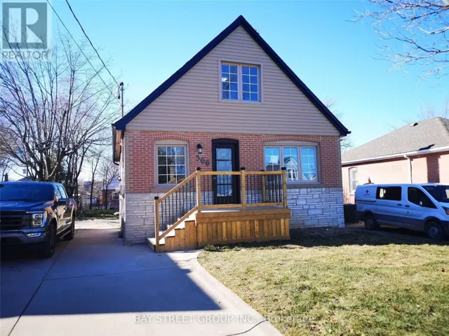 LOWER - 366 EAST 23RD STREET, Hamilton (Burkholme), Ontario L8V2X6