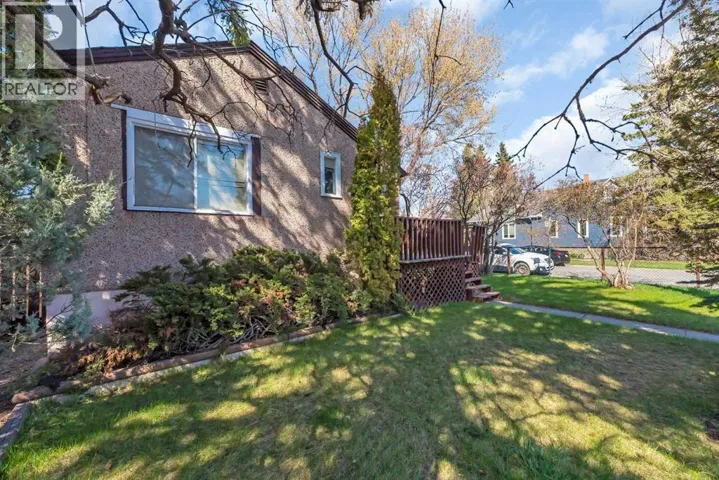 426 8 Avenue NE, Calgary, Alberta T2E0R2