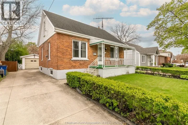 118 Alexandra AVENUE, Chatham, Ontario N7M1Y3