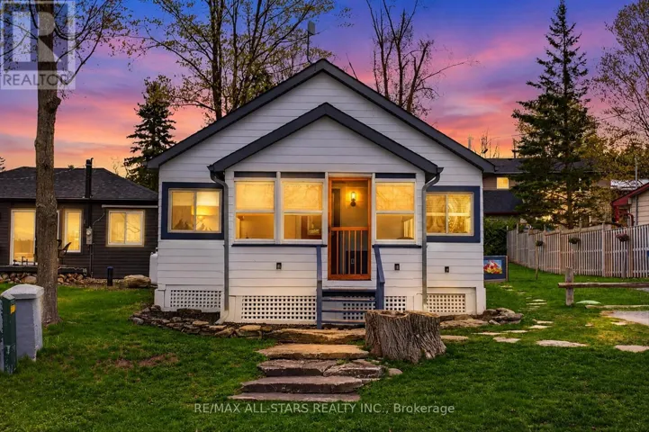2 ELDER STREET, Kawartha Lakes (Fenelon), Ontario K0M1L0