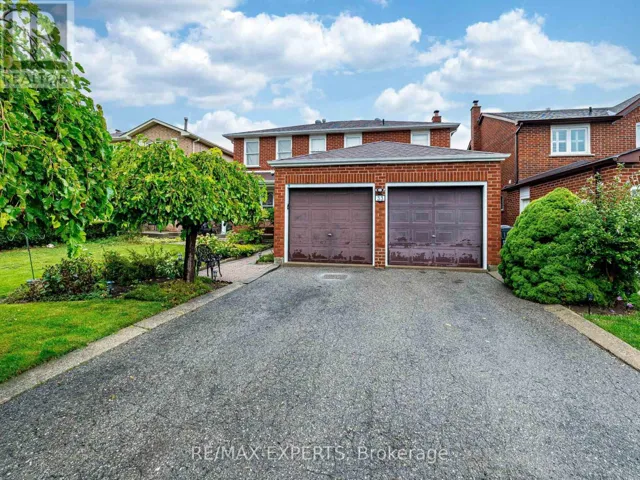 33 NIPISSING CRESCENT, Brampton (Westgate), Ontario L6S5A4