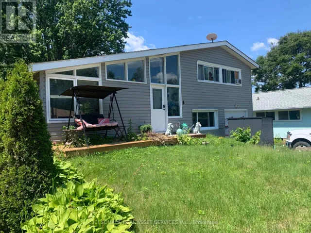 4 KELVIN CRESCENT, Deep River, Ontario K0J1P0