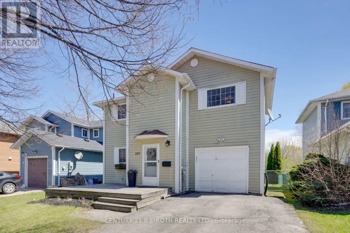 109 ELIZABETH STREET, Barrie (Ardagh), Ontario L4N6P2