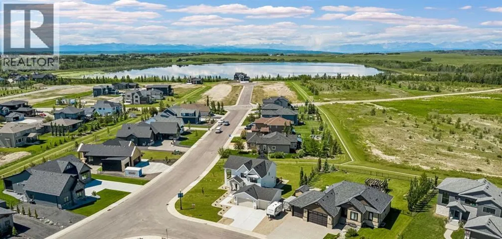 430 Monterra Bay, Cochrane, Alberta T4C0G9