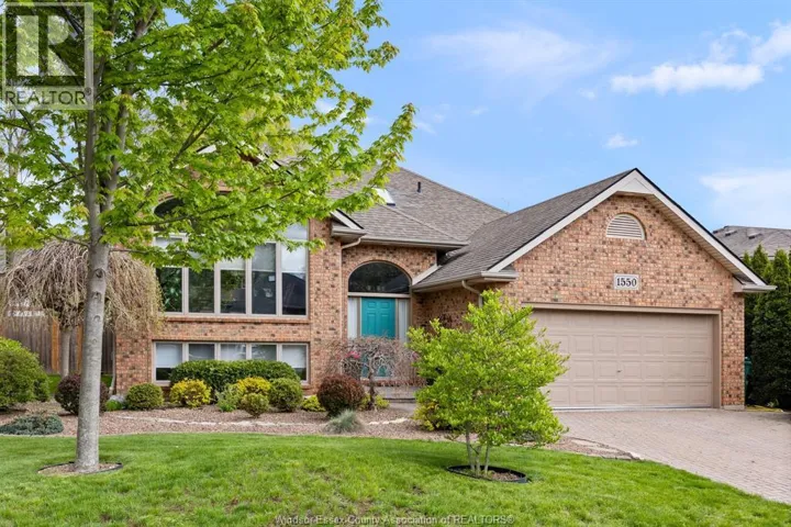 1550 MINTO AVENUE, LaSalle, Ontario N9J3H2