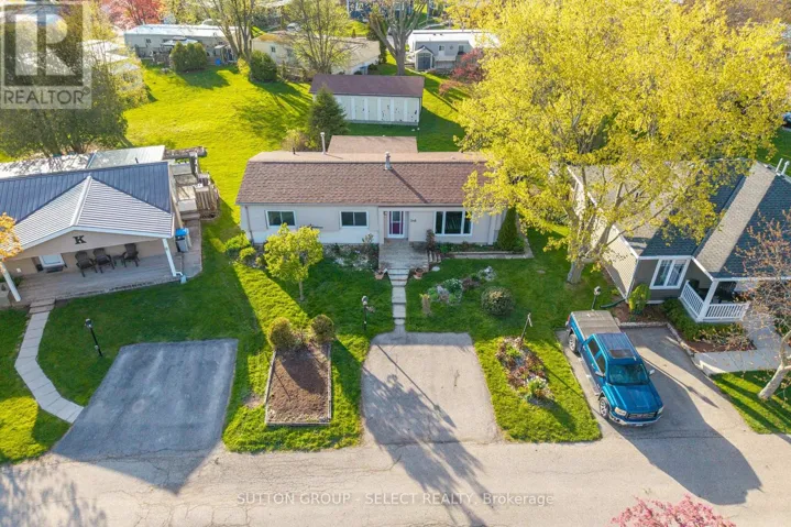 246 SOUTHWINDS COURT, South Huron (Stephen), Ontario N0M1T0