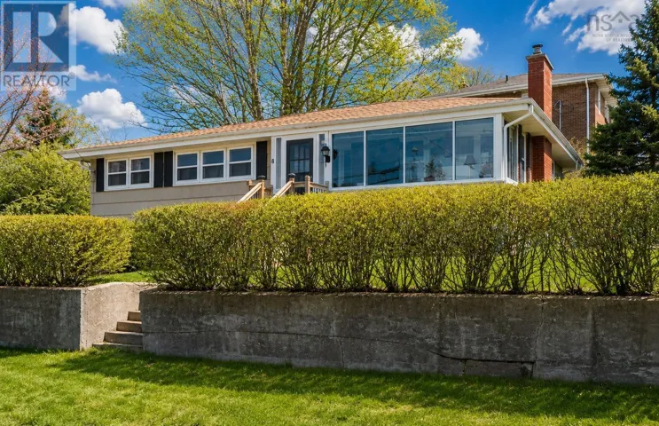 8 Curley Drive, Dartmouth, Nova Scotia B2Y1X8