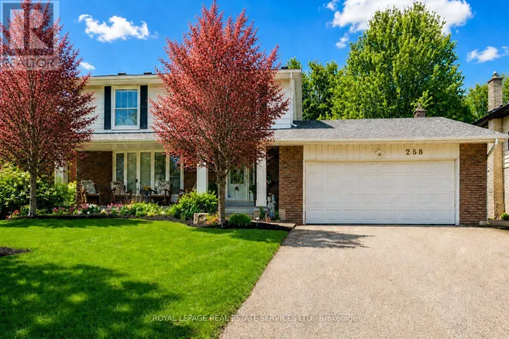 258 SUNRISE CRESCENT, Oakville (BR Bronte), Ontario L6L3L3