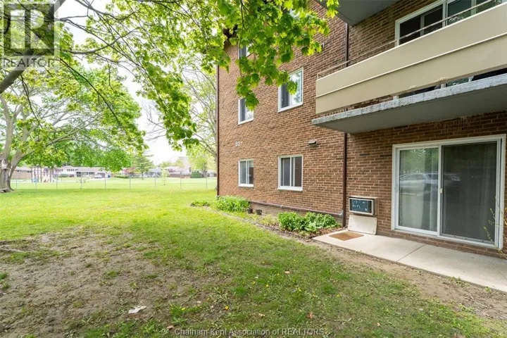 63 BALDOON STREET, Chatham, Ontario N7L1E2