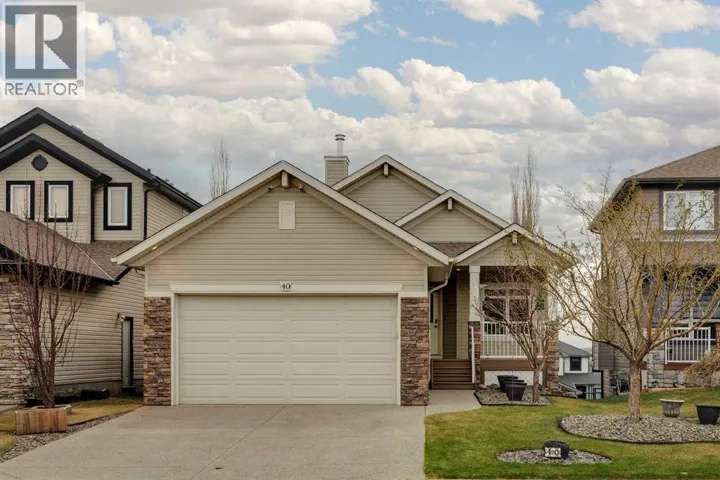 40 Sunset Close, Cochrane, Alberta T4C0B3