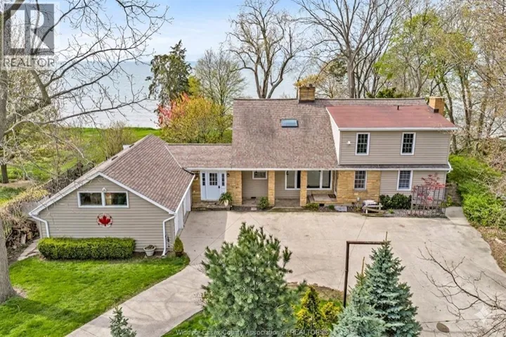 388 SEACLIFF DRIVE West, Leamington, Ontario N8H4E1