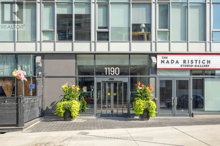 406 - 1190 DUNDAS STREET E, Toronto (South Riverdale), Ontario M4M0C5