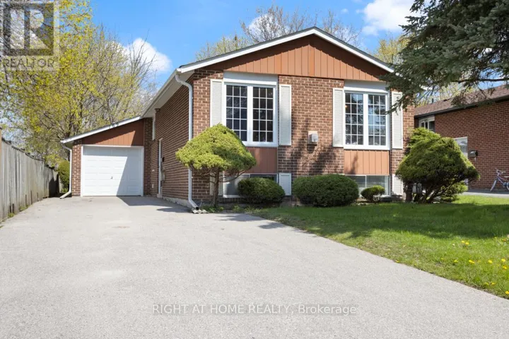 169 WILLIAM ROE BOULEVARD, Newmarket (Central Newmarket), Ontario L3Y1B4
