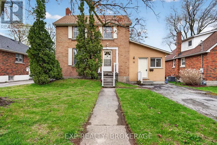 11 CARRUTHERS AVENUE, Kingston (Central City East), Ontario K7L1L9