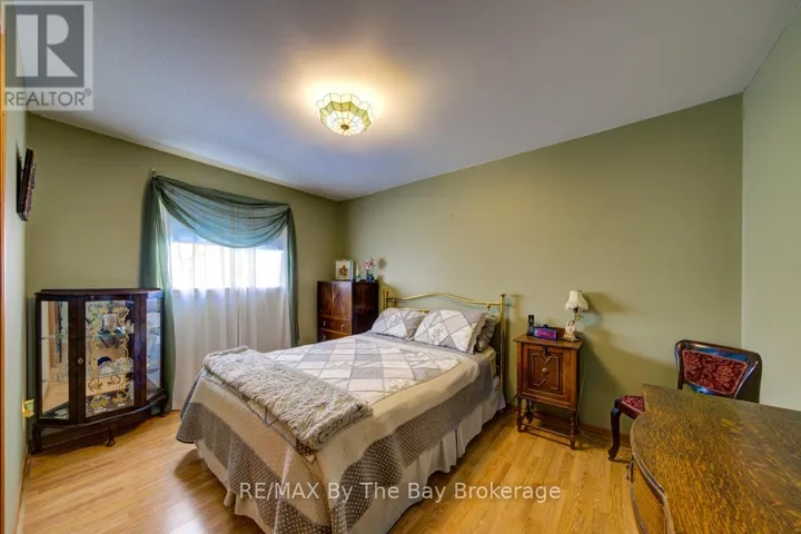 780