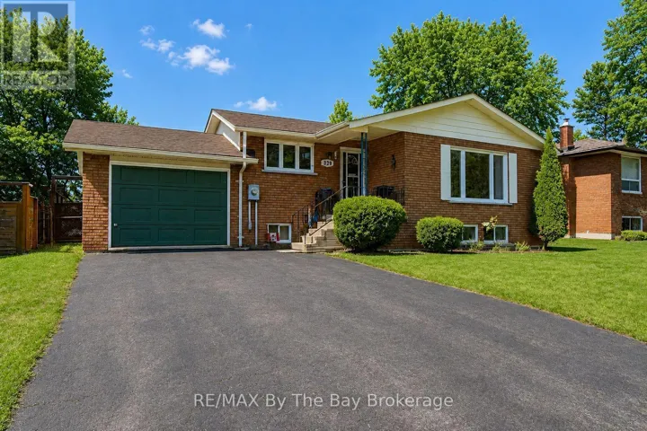229 DATAS DRIVE E, Clearview (Stayner), Ontario L0M1S0
