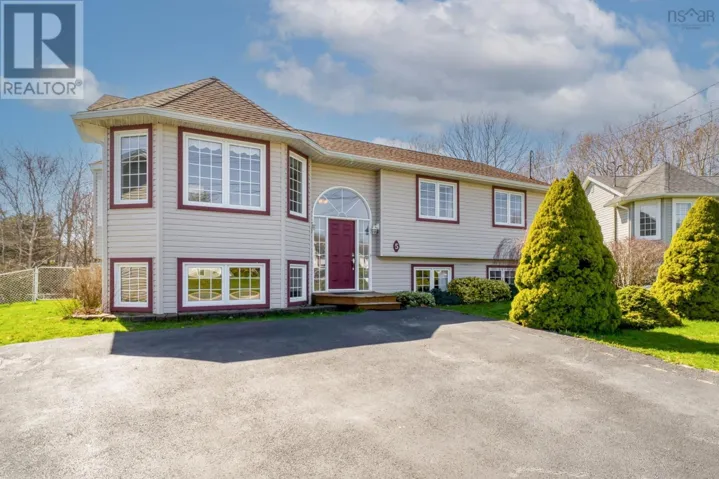 5 Fury Drive, Dartmouth, Nova Scotia B3A4Y1