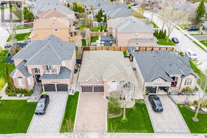 10 BOTTERO DRIVE, Vaughan, Ontario L6A3T8