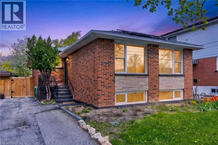 624 UPPER OTTAWA Street, Hamilton, Ontario L8T3T5