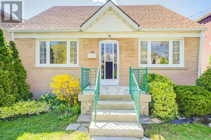 31 MELODY ROAD S, Toronto (Humberlea-Pelmo Park), Ontario M9M1C9