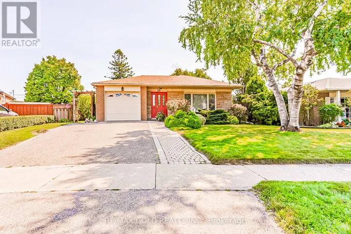 21 ABERDEEN CRESCENT, Brampton (Avondale), Ontario L6T2P8