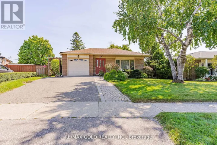 21 ABERDEEN CRESCENT, Brampton (Avondale), Ontario L6T2P8