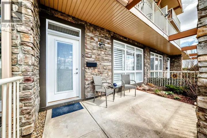 2, 132 Rockyledge View NW, Calgary, Alberta T3G5Y3