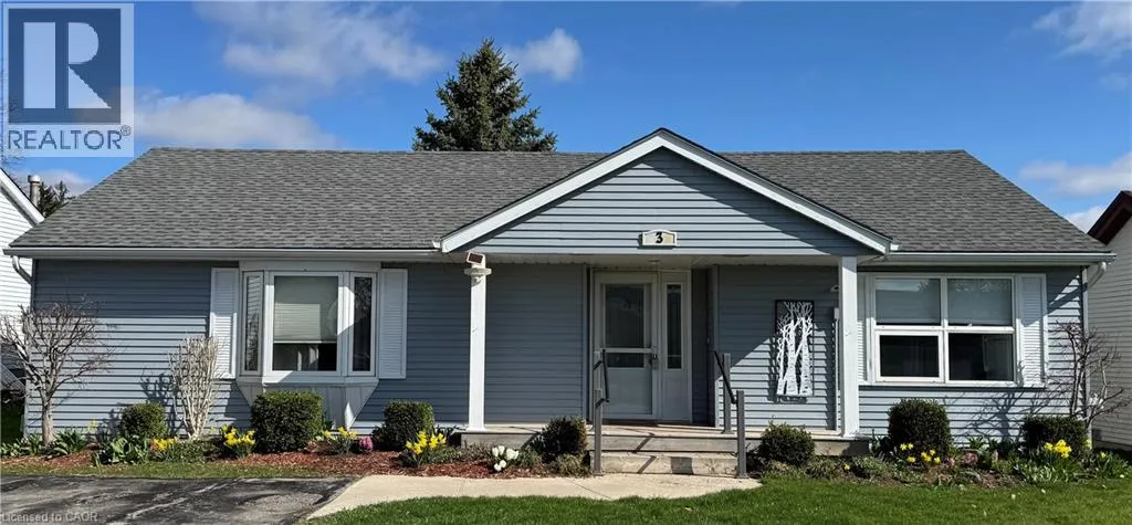 3 ROLLING BROOK Lane, New Hamburg, Ontario N3A2G1