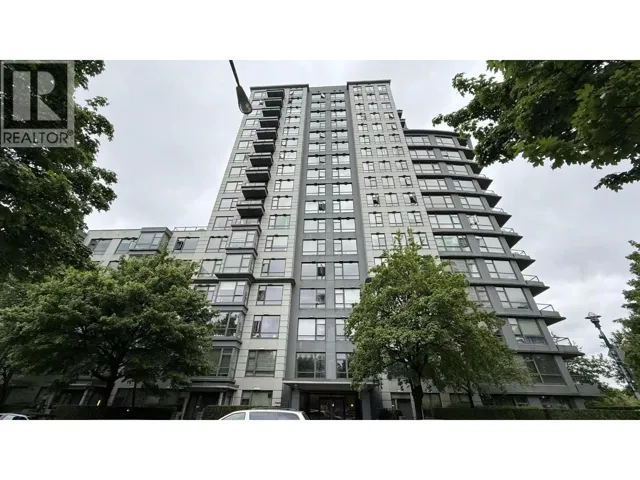 503 3520 CROWLEY DRIVE, Vancouver, British Columbia V5R6G9