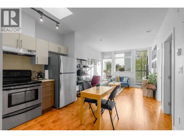 4xx 5692 KINGS ROAD, Vancouver, British Columbia V6T1K8