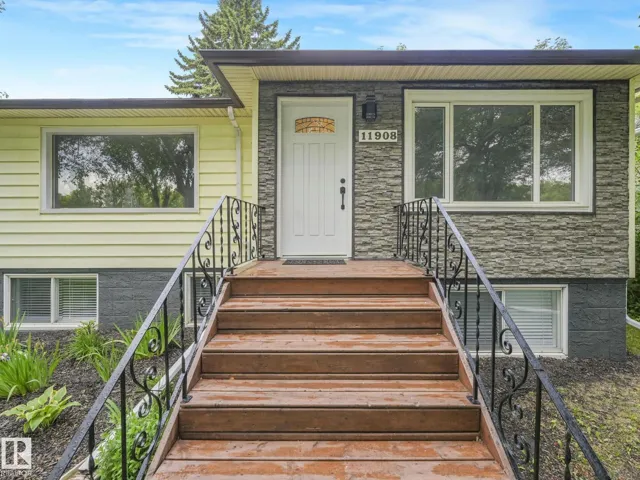 11908 52 ST NW, Edmonton, Alberta T5W3J6