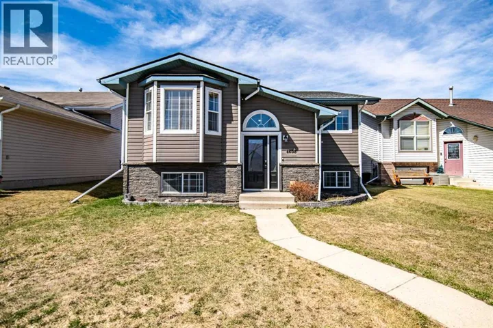 4608 43 Street, Sylvan Lake, Alberta T4S1K9