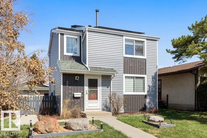 3736 12 AV NW, Edmonton, Alberta T6L3B2